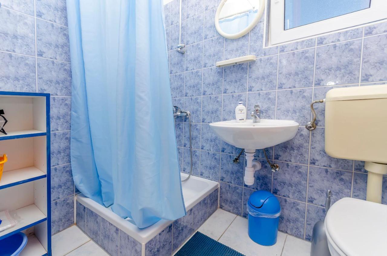 Apartments Tomislav Трогир Екстериор снимка